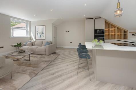 Hale Grove Gardens, Mill Hill, NW7