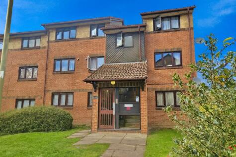 Gatting Close, Pavilion Way, Edgware, HA8