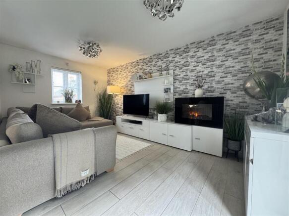 Photo 28-08-2025, 16 23 03.jpg