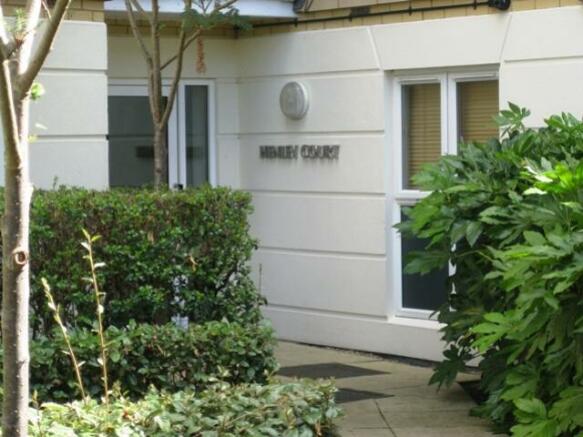 Henley Court entrance