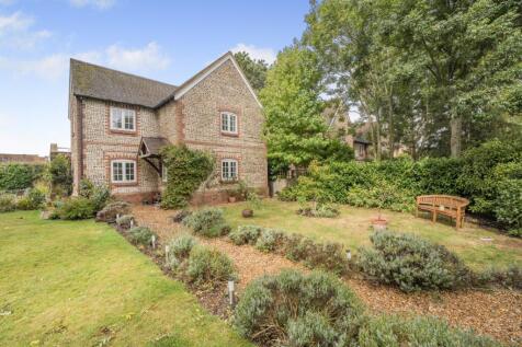 Tangmere Road, Tangmere, Chichester, West Sussex