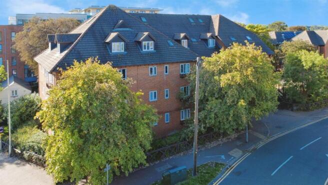 user_edited_photo-776332e4_user-edited-f35158b9-53