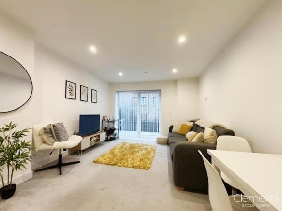 033a459d-Living 203.jpg