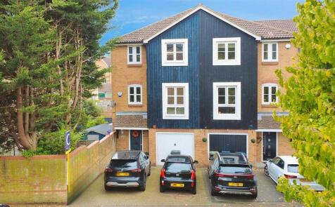 Imperial Way, Hemel Hempstead