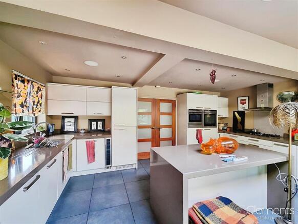 69fea6c5-PHOTO-2025-06-17-17-34-59 20 281 29.jpg