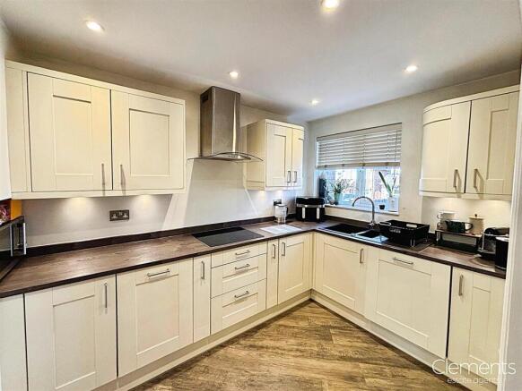 c9e9d185-Photo 206-18-25 2C 2011 2037 2014.jpg