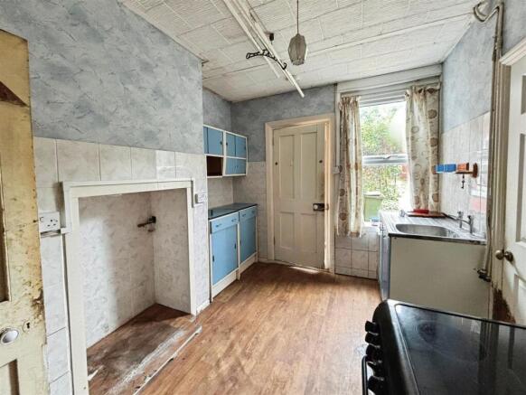 e7f303e5-Photo 208-5-25 2C 2011 2034 2026.jpg