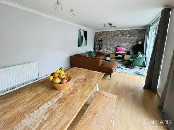 Lounge / Dining Room