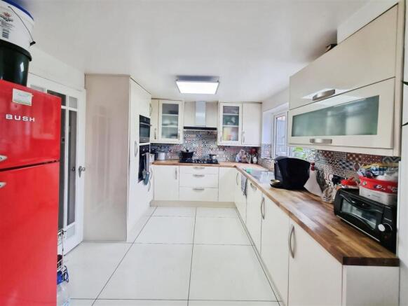 f6a2bc54-PHOTO-2025-10-14-13-12-22 20 283 29.jpg