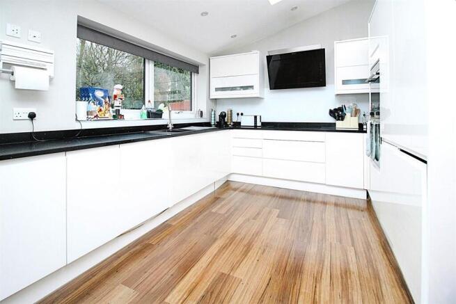 user_edited_photo-5a954c41_user-edited-ad524fc0-62