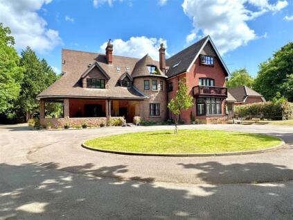 Holly Hill Mansion, Barnes Lane, Sarisbury Green