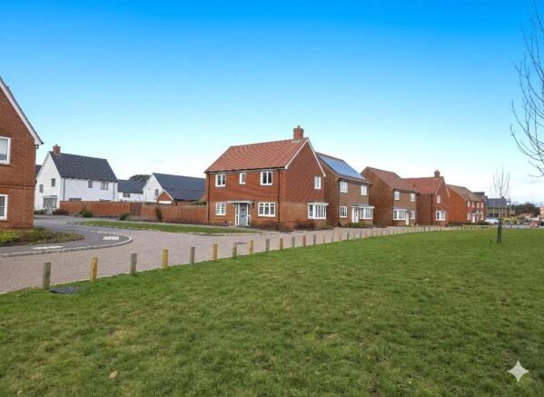 Gemini_Generated_Image_6uj3vo6uj3vo6uj3 (1).jpg