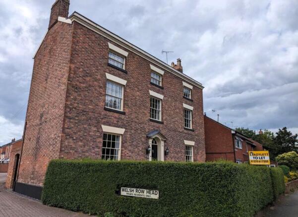 1 Bed flat in Prme location