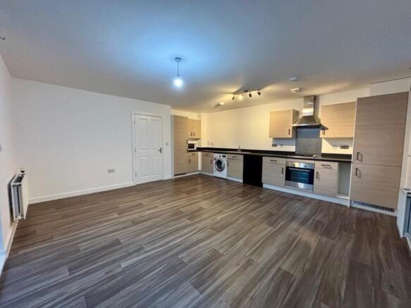 Kitchen/Lounge View2