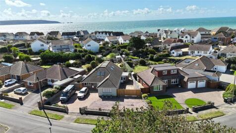 Island View Close, Milford on Sea, Lymington, SO41