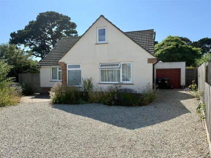 Carrington Close, Milford on Sea, Lymington, Hampshire, SO41