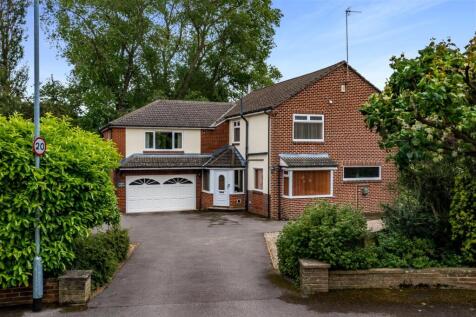 Foxholes Crescent, Calverley, Pudsey, Leeds, LS28