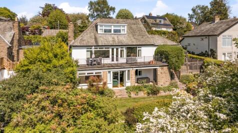 Larkfield Drive, Rawdon, Leeds, West Yorkshire, LS19