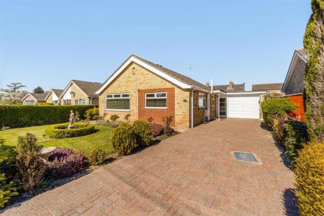 15 Coningsby Close (Boston)-3.jpg