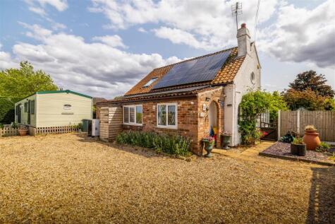 Main Road, Sibsey, Boston