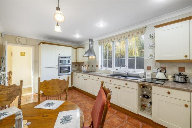 9 Towell Close (Boston)-19.jpg