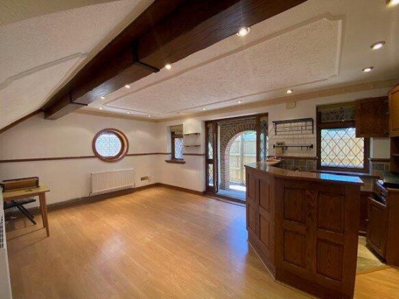 Studio Room