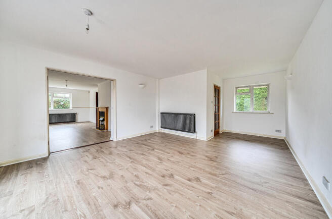 1370793-17-68f0f6...