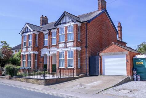 High Street, Leiston