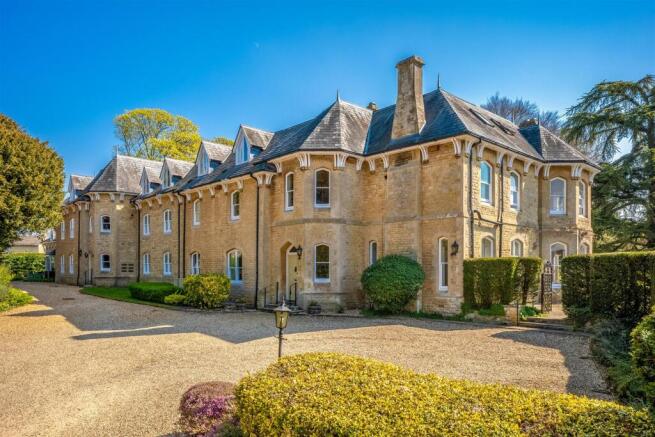8 Wychwood House-1.jpg