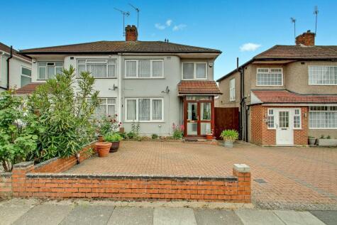Holyrood Avenue, Harrow, HA2