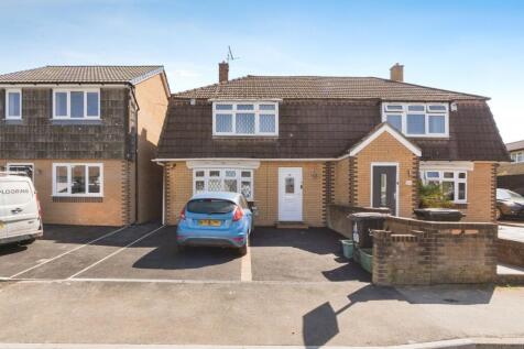 Briscoes Avenue, Bristol, BS13