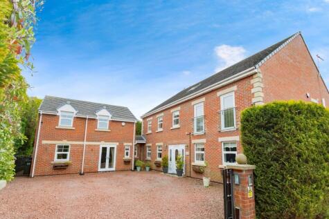 Conifer Court, Lead Road, Greenside, Ryton, NE40