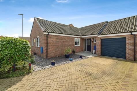 Darnell Close, Bradwell, Great Yarmouth, NR31