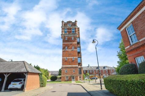 Cayton Road, Coulsdon, CR5