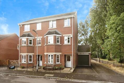 Severn Drive, Taunton, TA1