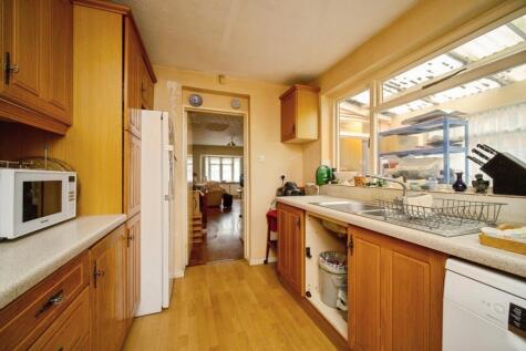 Osborne Road, Farnborough, GU14