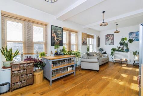 George Street, Teignmouth, TQ14