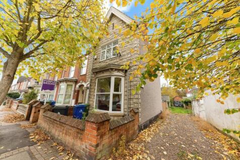 Legsby Avenue, Grimsby, DN32