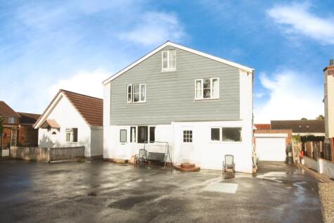 Ashburton Road, Newton Abbot, TQ12