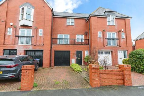 Holmfield Road, Bispham, Blackpool, FY2