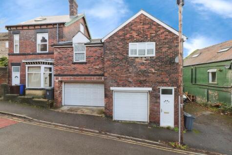 Meersbrook Avenue, Sheffield, S8