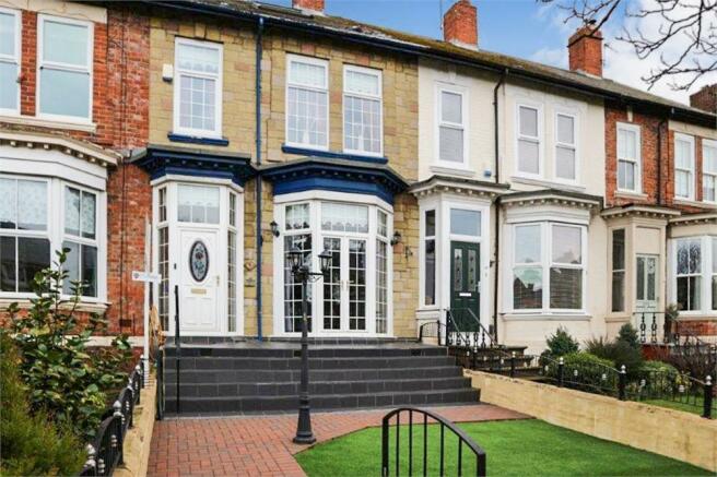 5 bedroom terraced house for sale in beach road, south shields, tyne