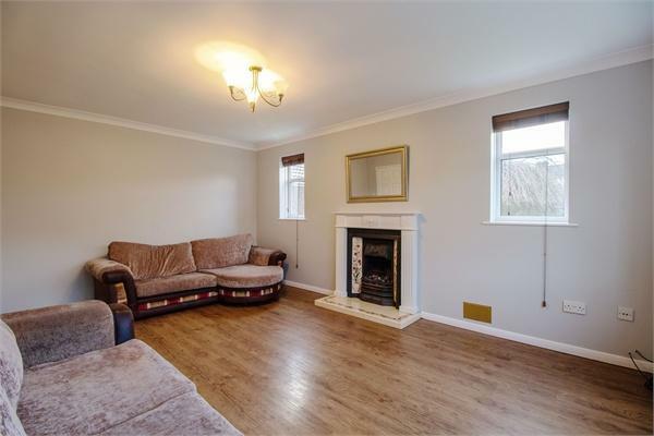 4 Bedroom Detached House For Sale In Robinsons Lane North