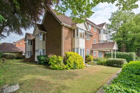Rheims Court, London Road, Canterbury