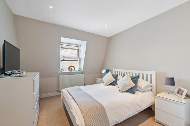 Flat 1, 38 The Gr...