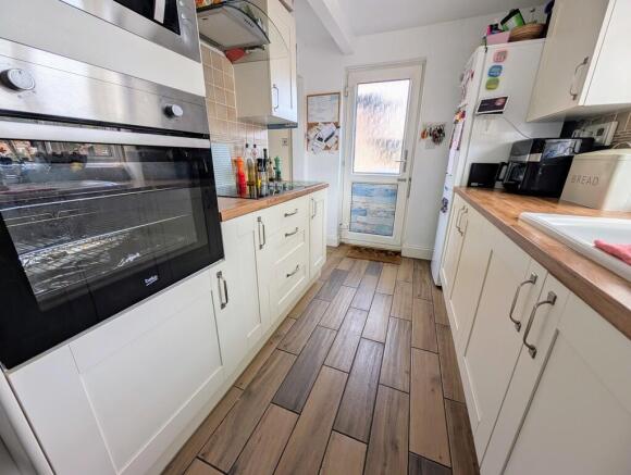 PXL_20250822_0939...