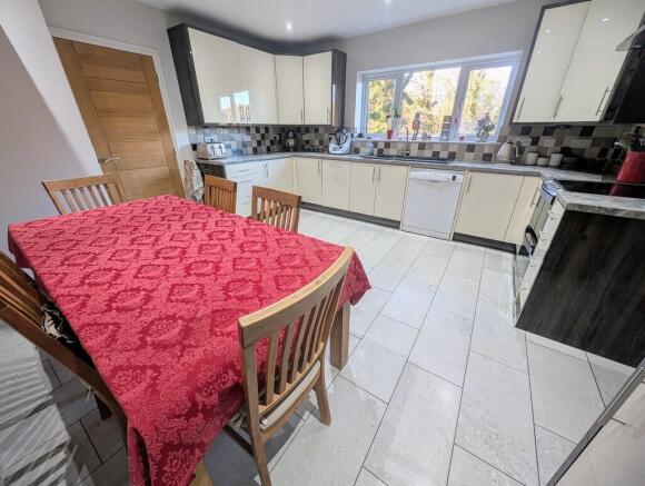 PXL_20251219_1413...