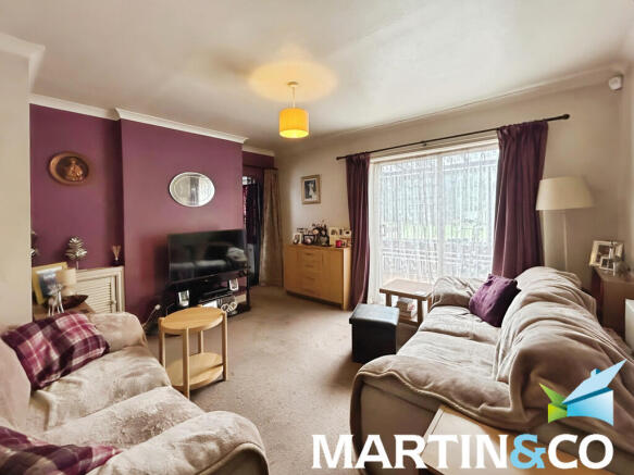 a74e4e74-IMG-2025...