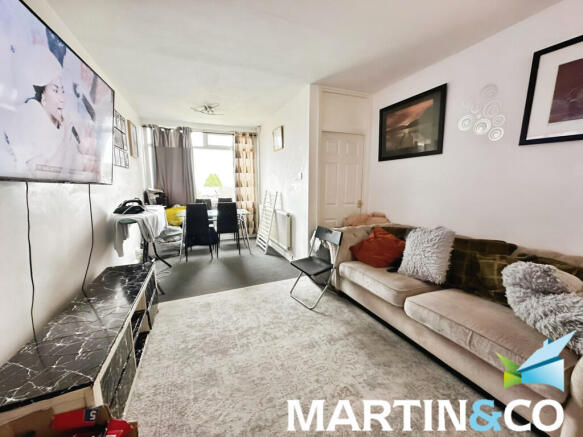 eee0419b-IMG-2024...