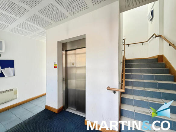 dbc641b2-IMG-2025...